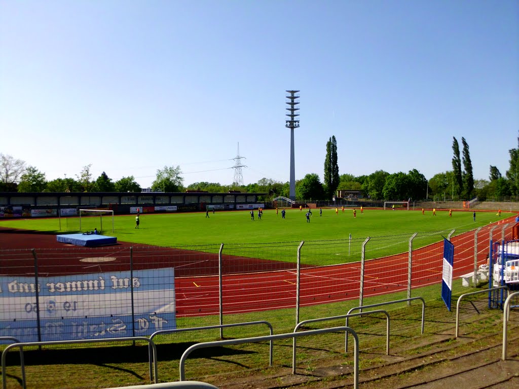 Stadion am Quenz, Brandenburg/ Havel, Mai 2011 by marcel_brb