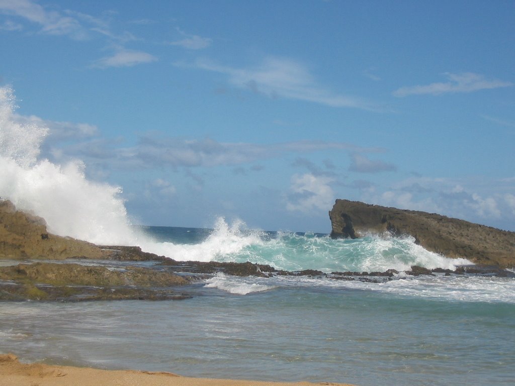 La Poza del Obispo - Arecibo, PR by Edmund Baumgartner