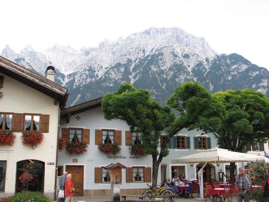 82481 Mittenwald, Germany by NorthwestLadybug