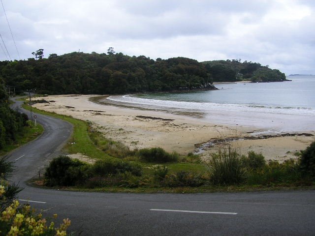 Butterfield beach, Stewart island by NinaWatson