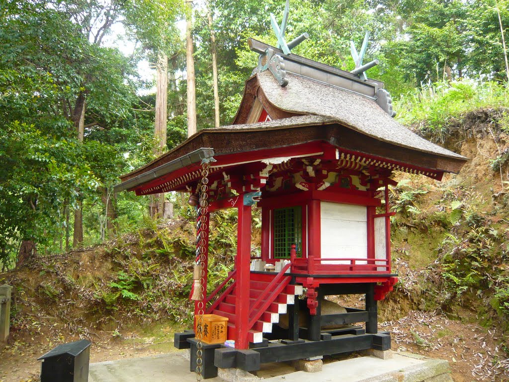 高取町丹生谷 春日神社本殿 Kasuga-jinja, Niudani 2011.5.13 by as365n2