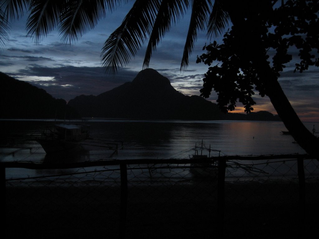 El Nido, Palawan by Amanda and Paul Byrn…