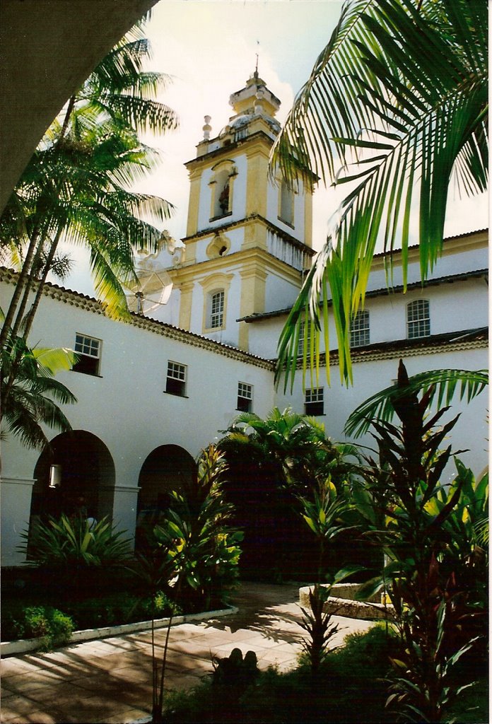 Salvador - une église by Carré