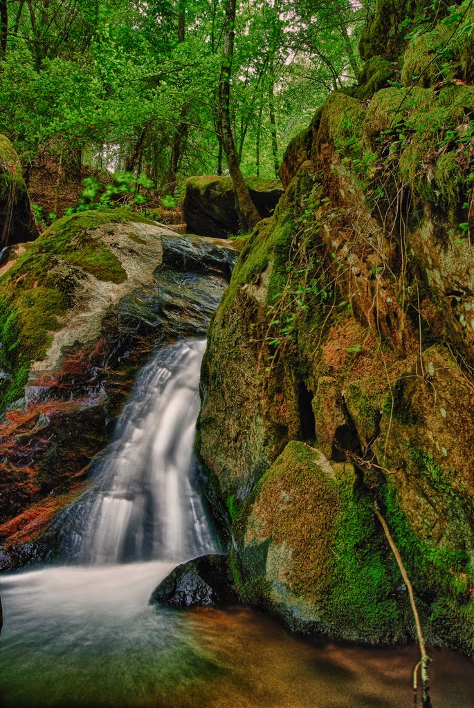 UPPER IOWA CREEK FALLS by SVH