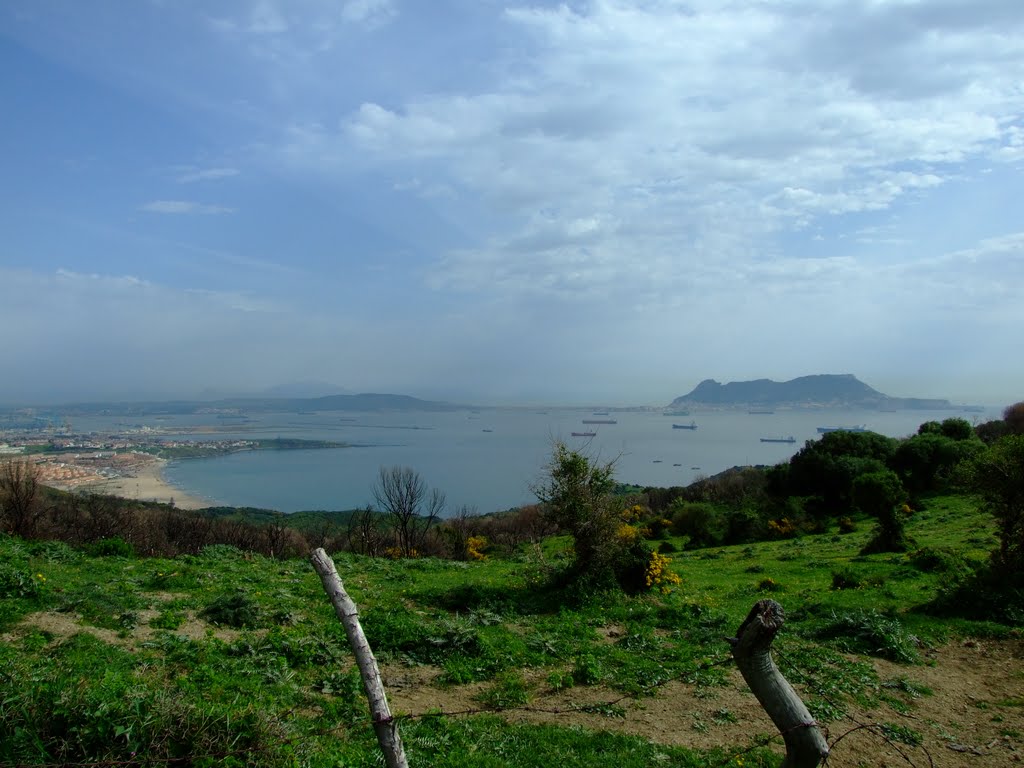 Bahia de algeciras by lumaga