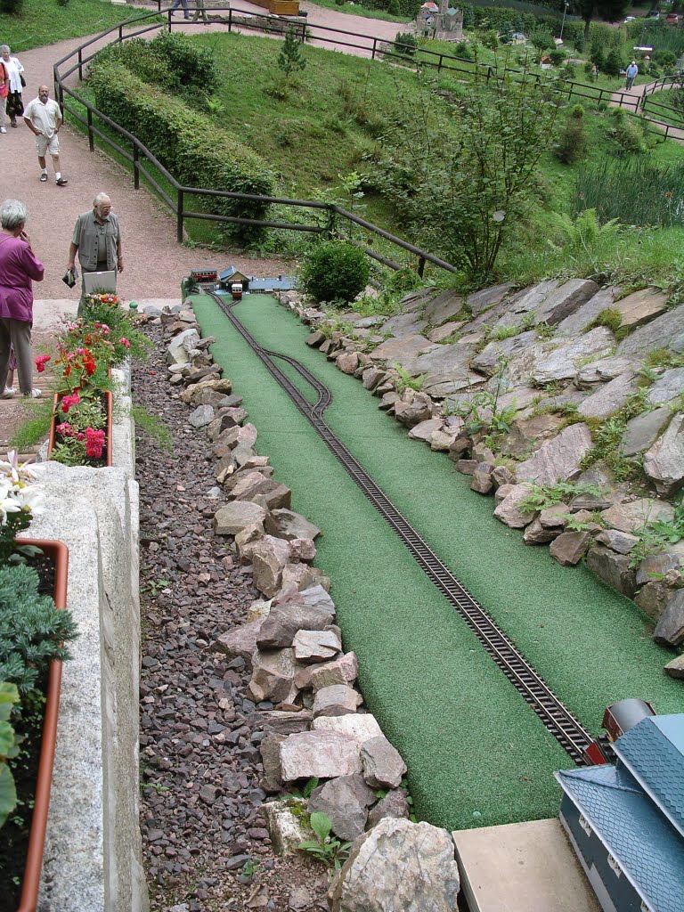 Miniathürpark Ruhla Bergbahn by Timberjack1982