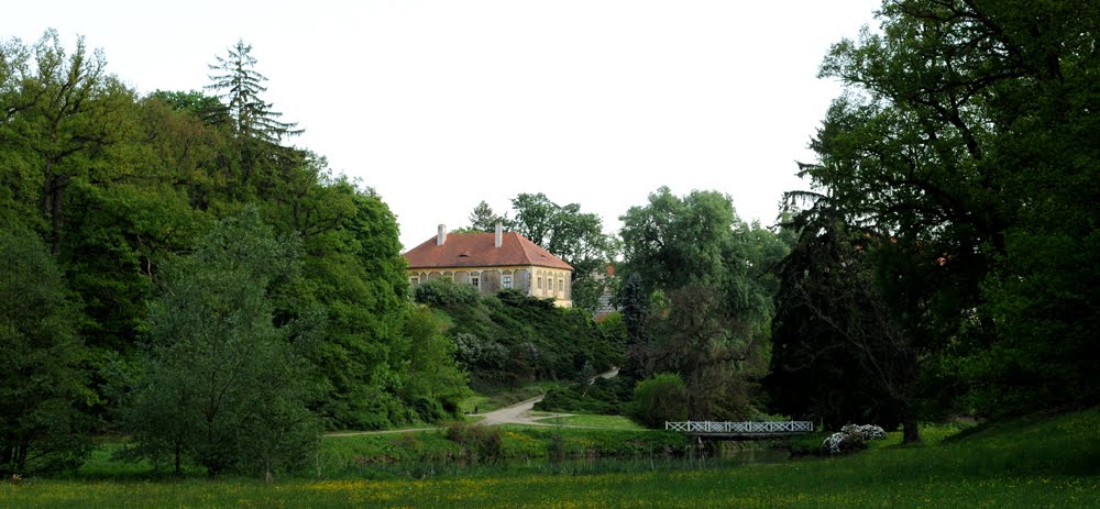 Horšovský Týn 05 - letohrádek by wolchx