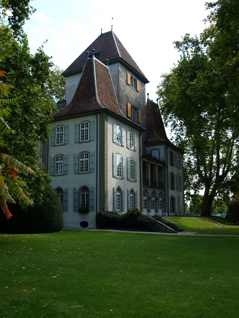 Schloss Jegenstorf by Thomas Giger