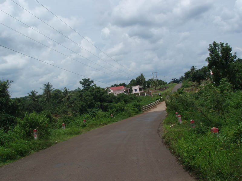 Cầu - Đa Kia - Bridge by Vietnam - Paracels