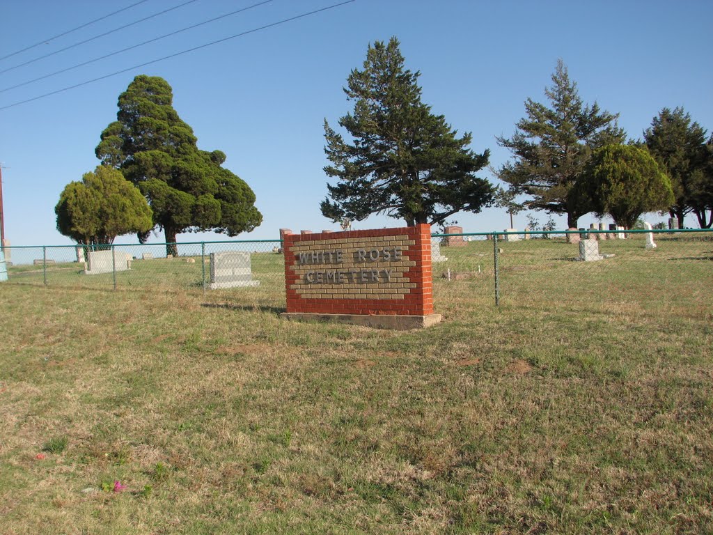 White Rose Cemetery, Reydon, Oklahoma by robawalker