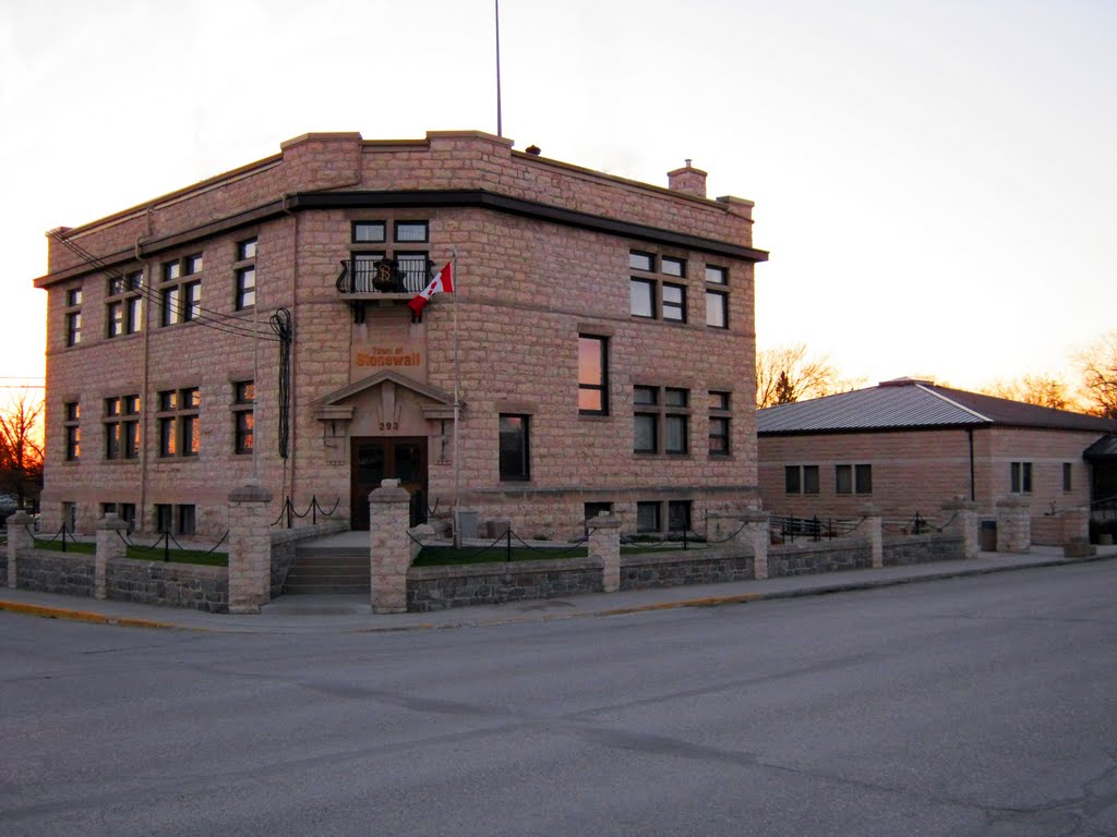 Old City Hall by R. Nordstrom