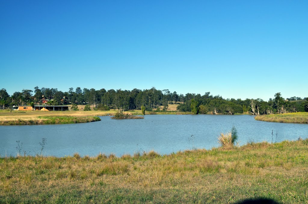 The lake and former Golf house at the once Heritage Green Golf Course by MalcolmB