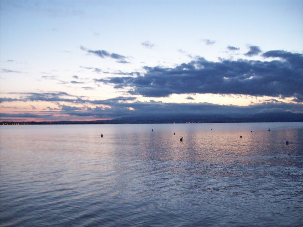 Lago di Garda al tramonto dal Lido del Campanello by Alessandro1978