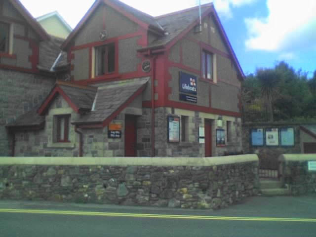 Lifeboat House Criccieth by Zrnho Correy