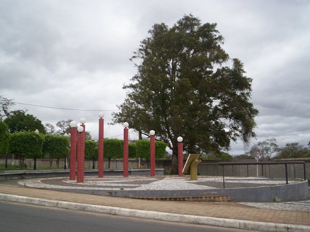 Praça da Bíblia. Projeto do saudoso Pastor Gerson Gouveia. by Elio Rocha