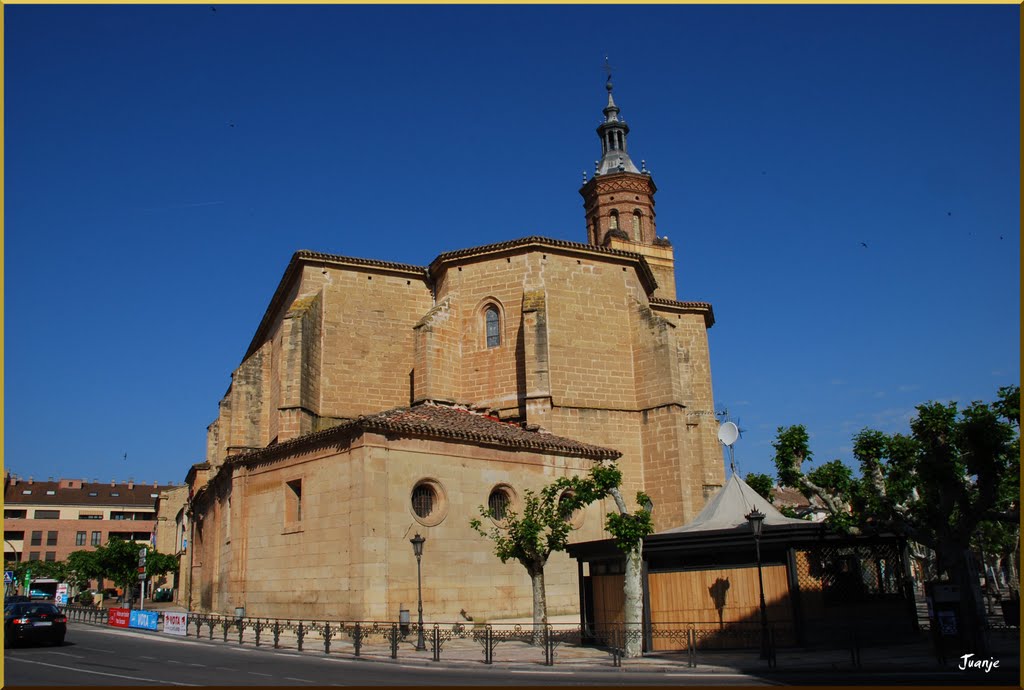 Iglesia de Santa María (Fuenmayor, 11-5-2011) by Juanje 2712