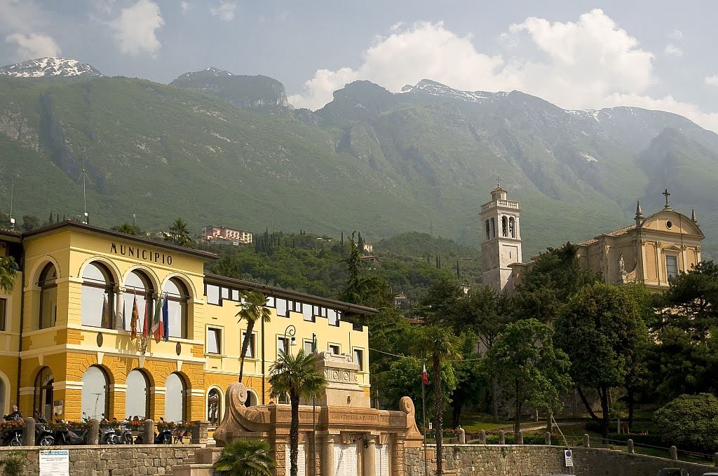 Malcesine am Gardasee by Quasebart