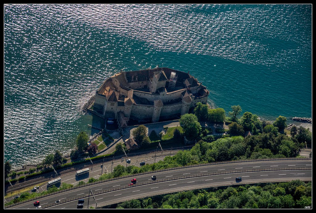 Château de Chillon vu des airs by wx