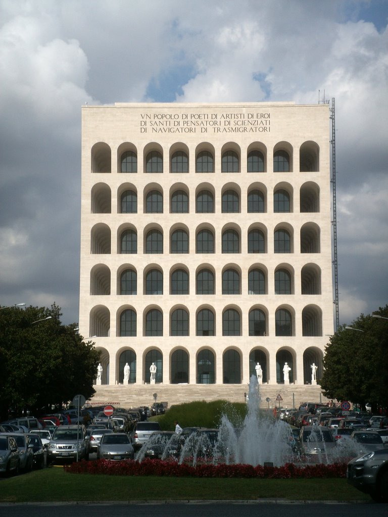 EUR-"Square Colloseum"-1-gb by millotaurus