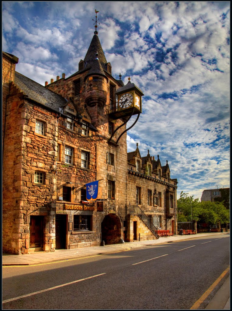 Royal Mile. Canongate Tolbooth. Edinburgh by Eugenevs