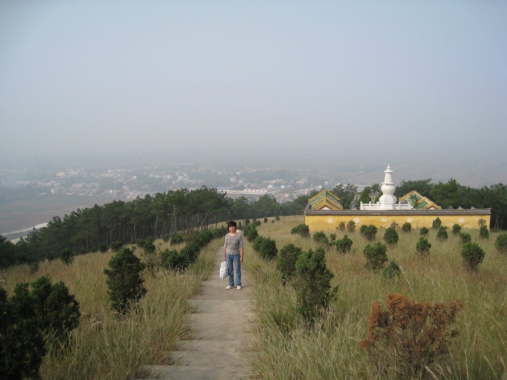 从发山俯瞰黑龙镇 a overlook of Heilongzhen on the Hair Mountain by yangdapeng