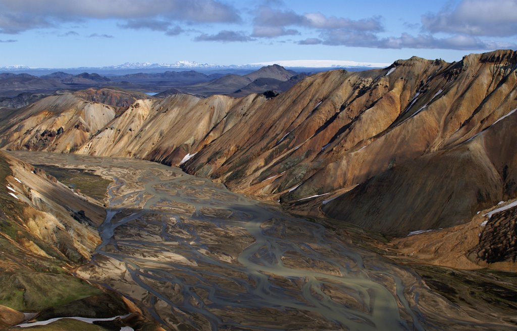 Island - Flying over Iceland - bei Landmannalaugar by rené baldinger - bal…