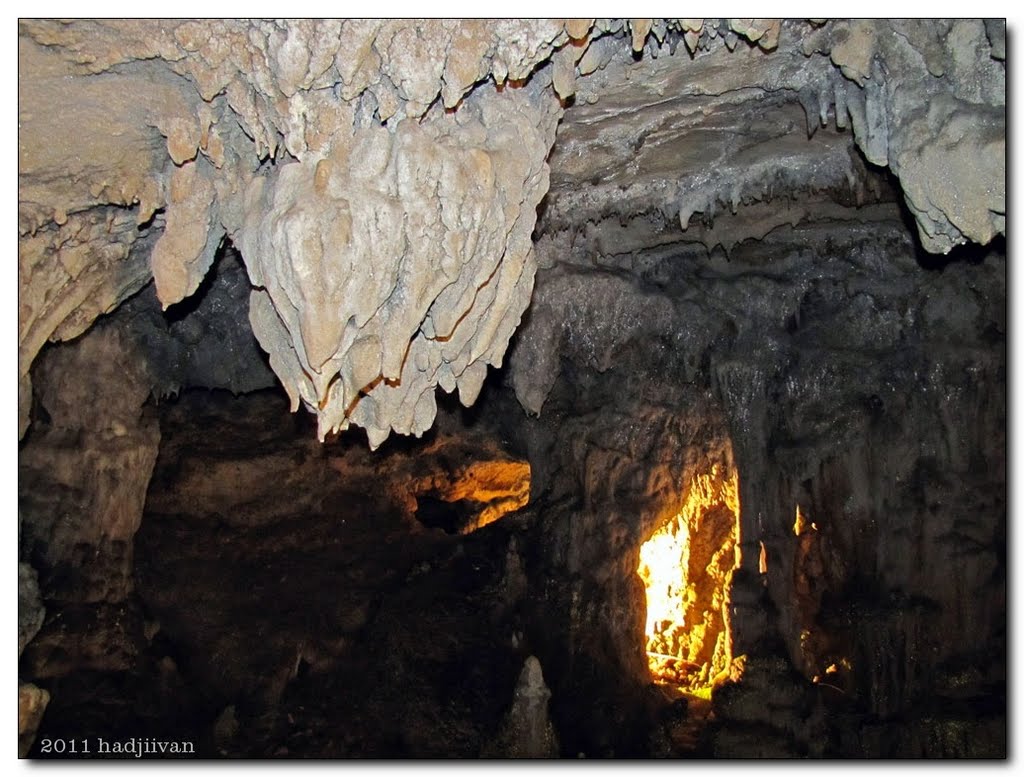 Пещера "Ухловица" / Cave "Uhlovitsa" by hadjiivan