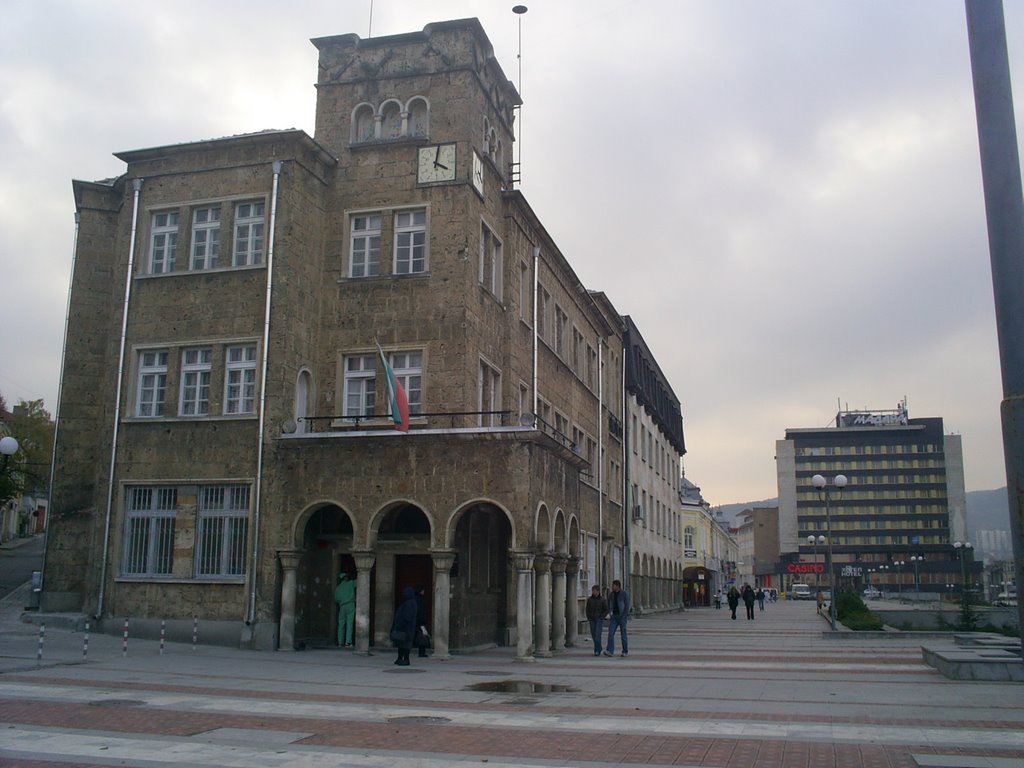 Shumen Center, Shumen, Bulgaria by yogimax