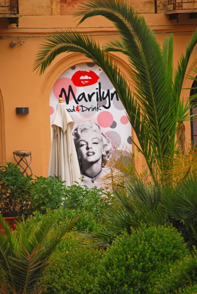 Marilyn by Gargolla