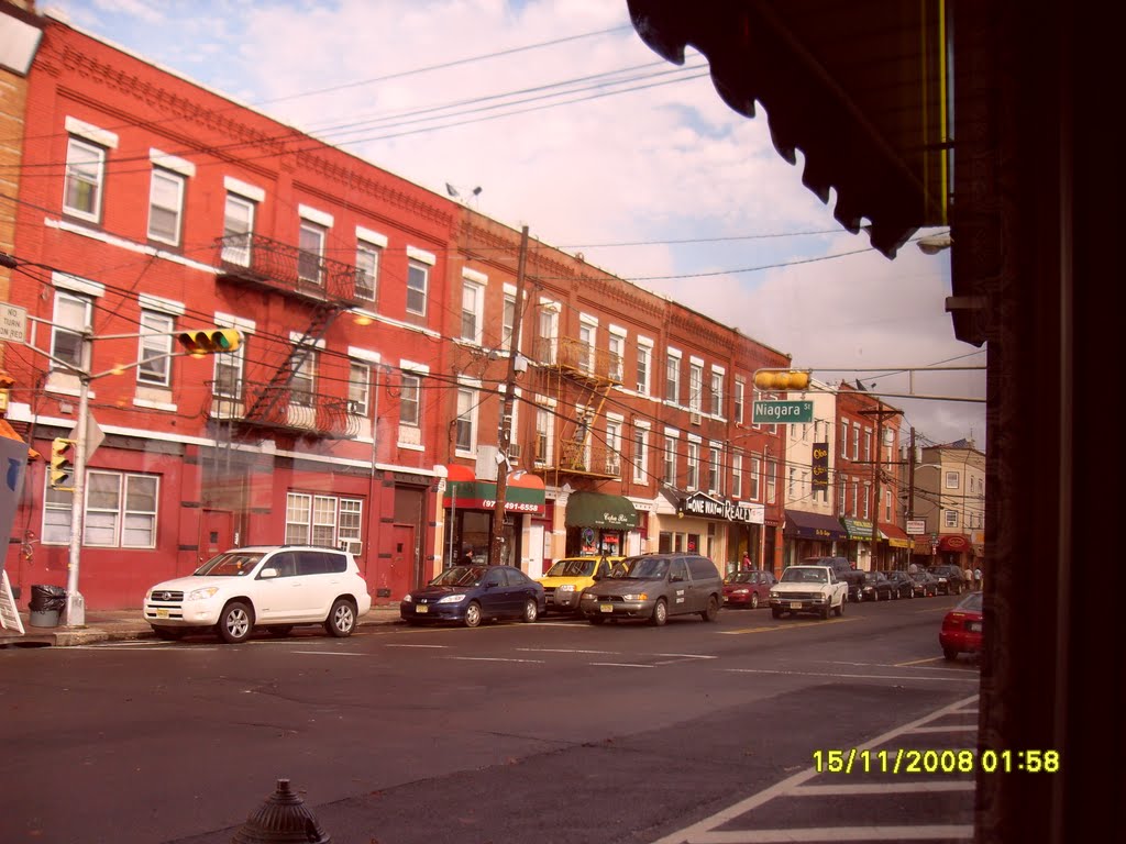 Newark, Nj (The Ironbound) (November 2008) by Pccons16