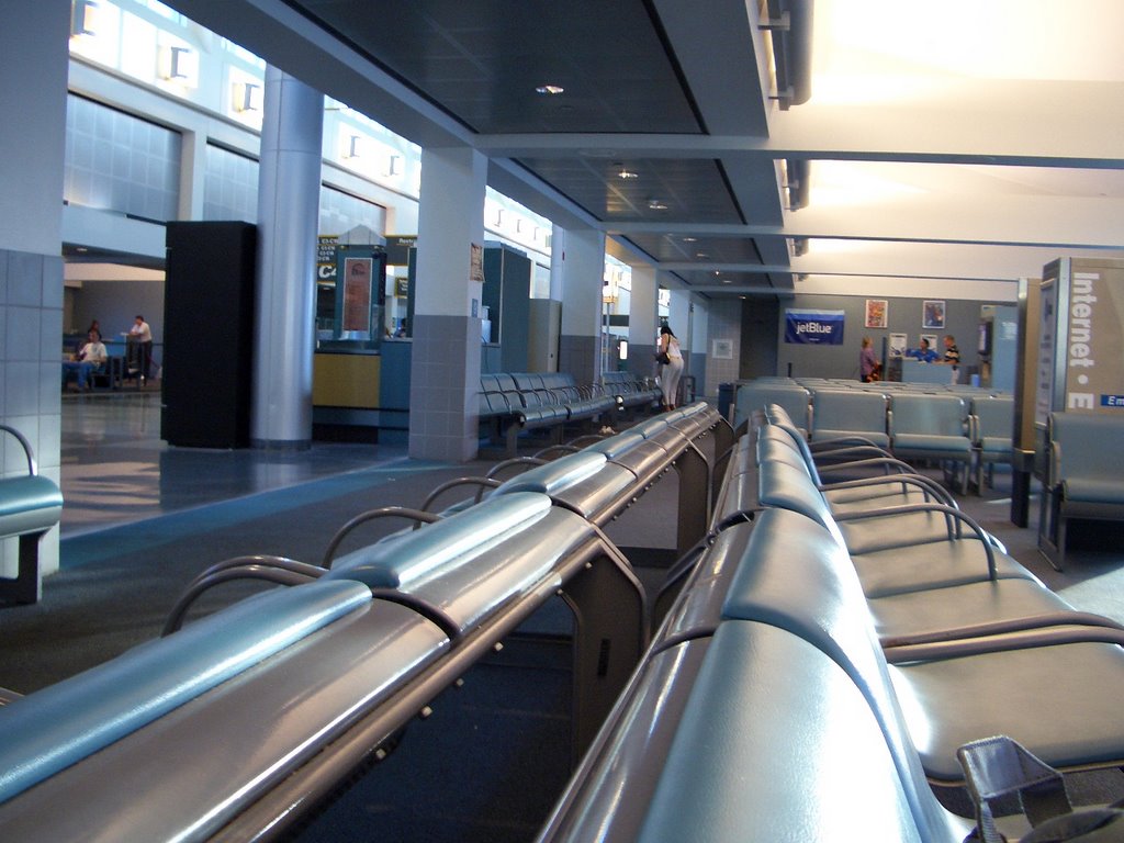 New Orleans International Airport by jeff_msn123