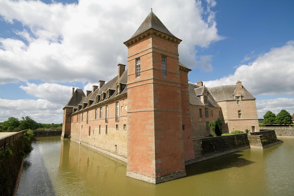 Château de Carrouges by Alain Boulanger