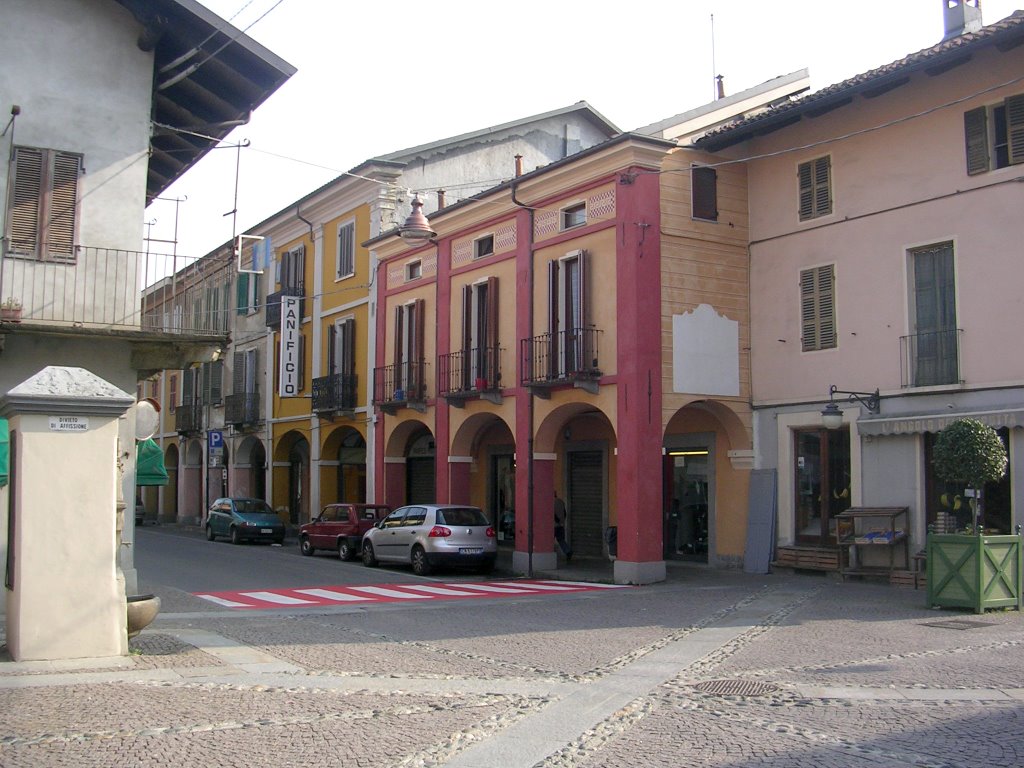 San Maurizio Canavese, Via Vittorio Emanuele II by Aldo Ferretto