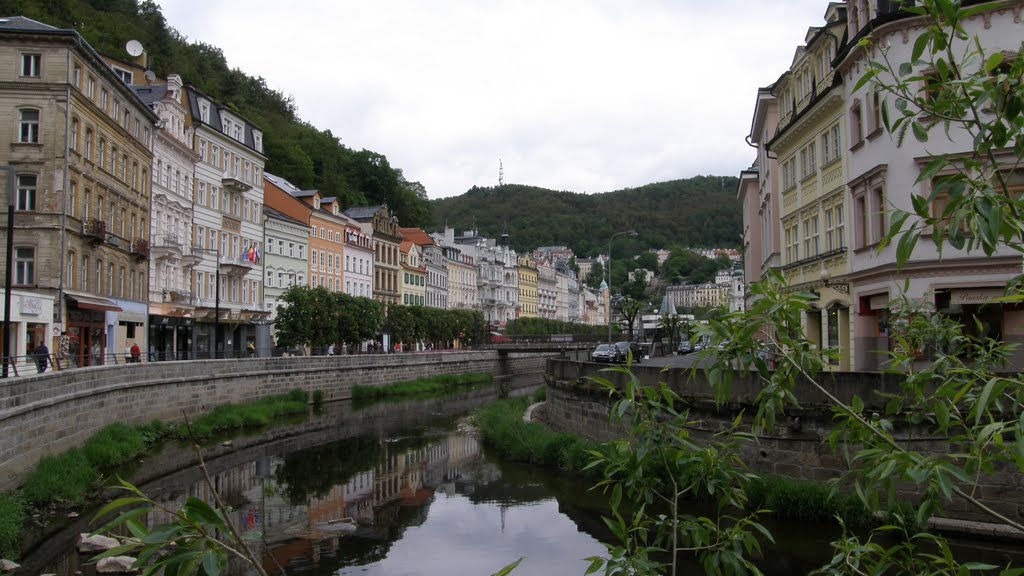 2011, Česká republika, Karlovarský kraj, lázně Karlovy Vary by Petr19, Zastávka, CZ