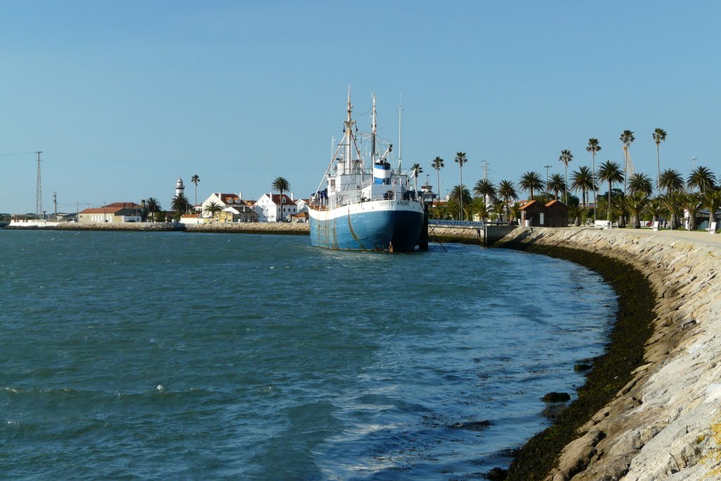 Ilhavo, Navio-Museu de Santo André ao cais by tofil44