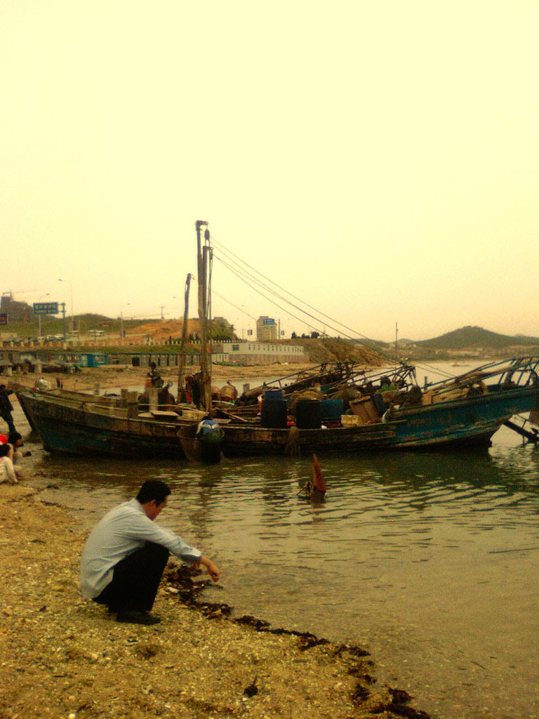 Yanchang Port of Dalian(大连盐场码头) by oliver lee