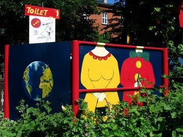 Christianhavn Toilet by piila