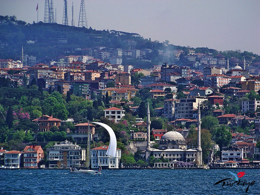 Bosphorus Cup 2011-10/Beylerbeyi Coast-Hamid i Evvel Mosque by m.ta®han