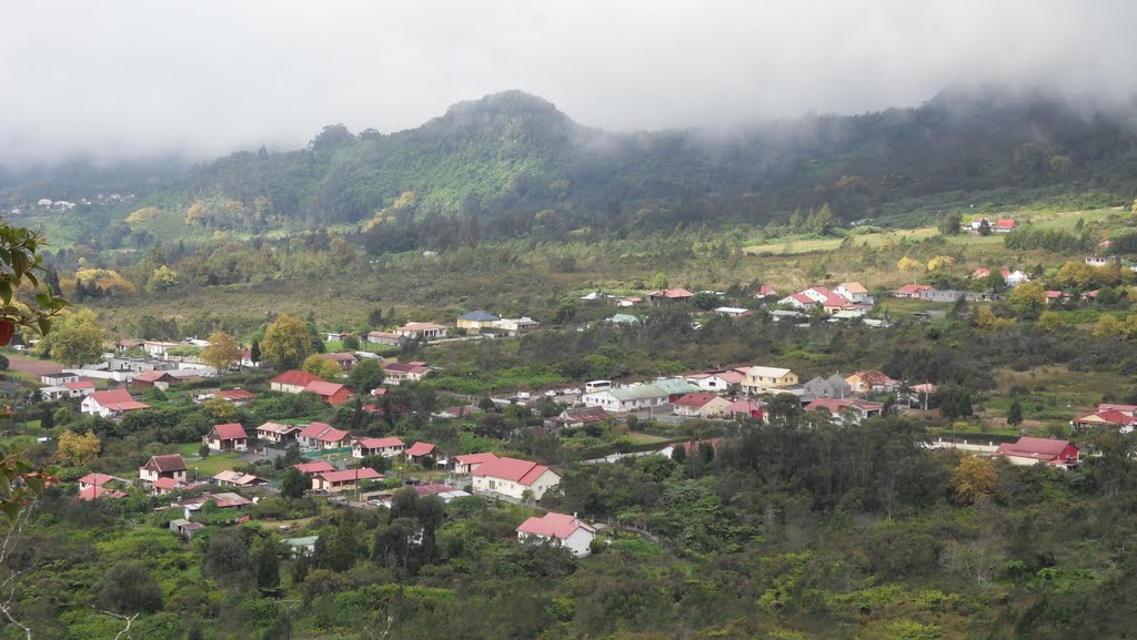 Vue sur la Plaine des Palmistes by Matopée