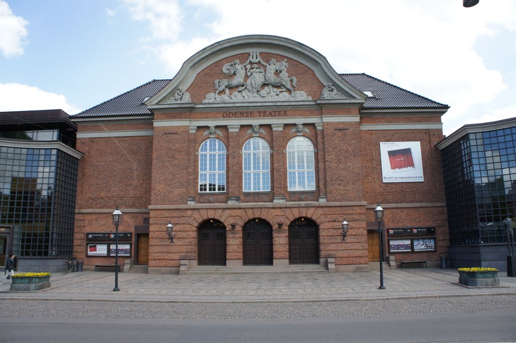 Theater in Odense, Dänemark by Roland Wirz