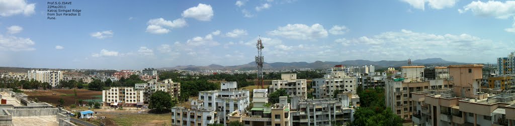 Clouds on East North Pune by Suresh.G.Isave