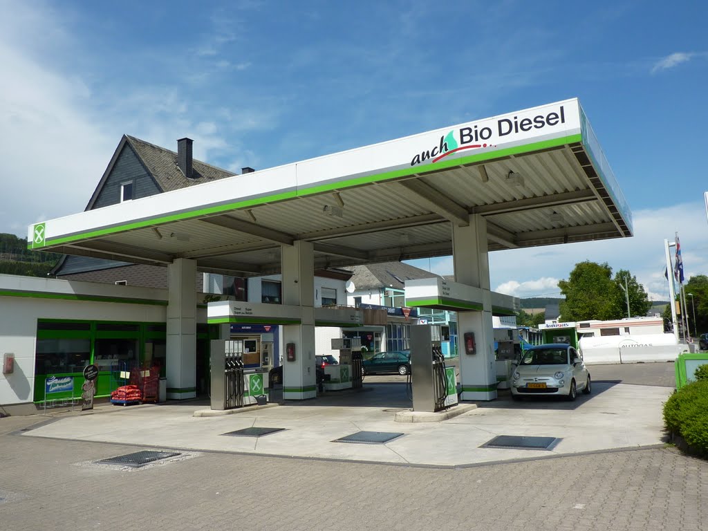 Raiffeisen-Tankstelle in 59909 Bestwig by ekspert