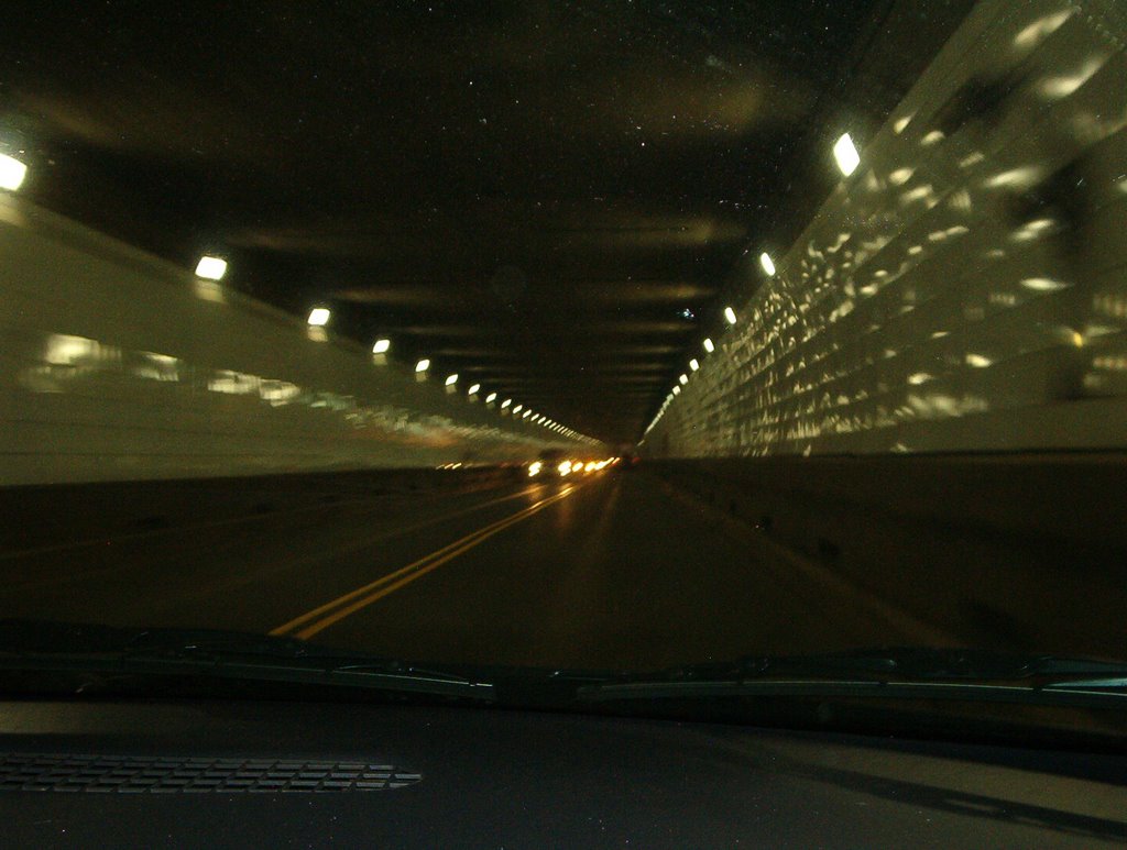 In the Detroit-Windsor Tunnel by oilrush87