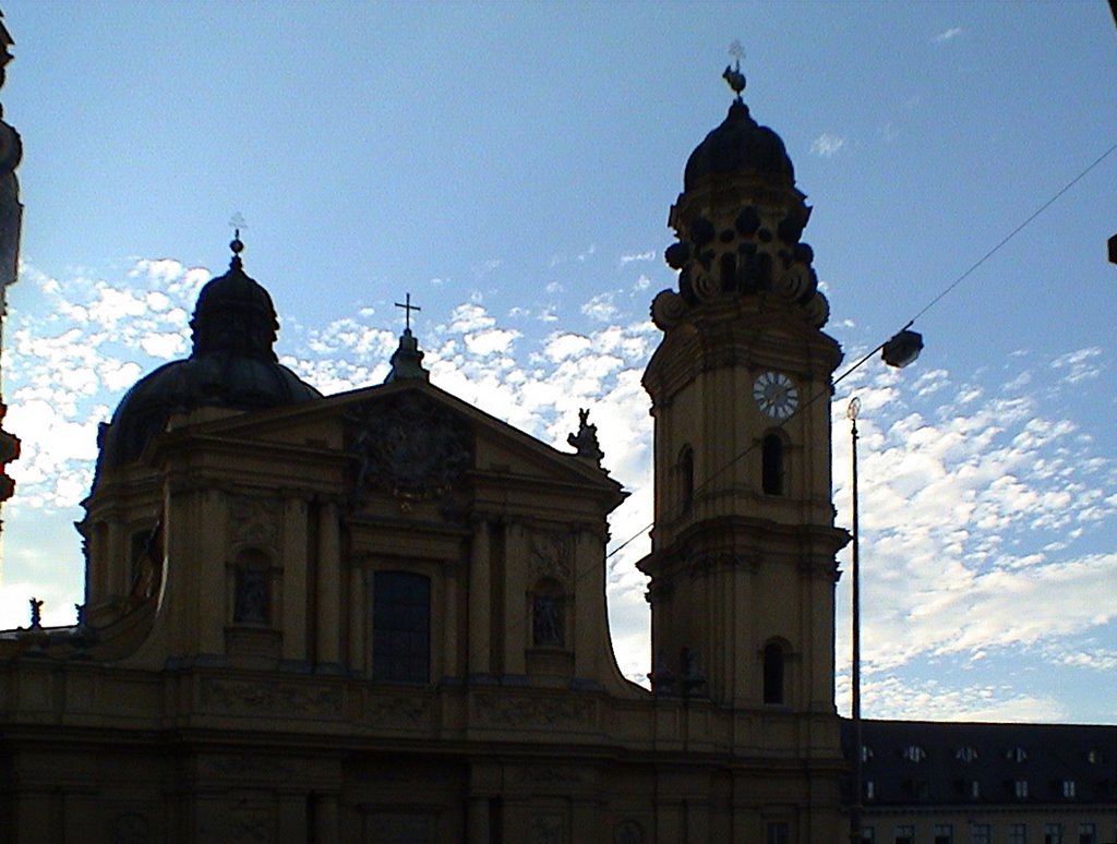 München by Nicola e Pina Europa…