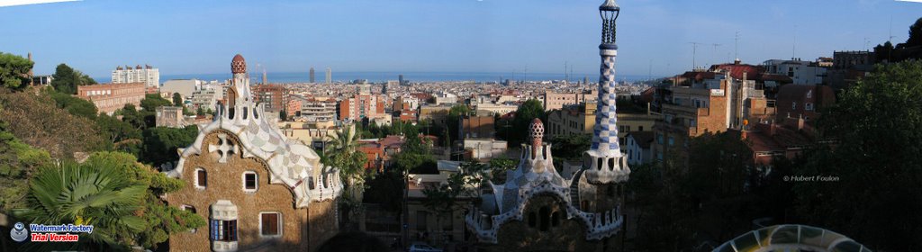 Pano parc güell by Hubert Foulon