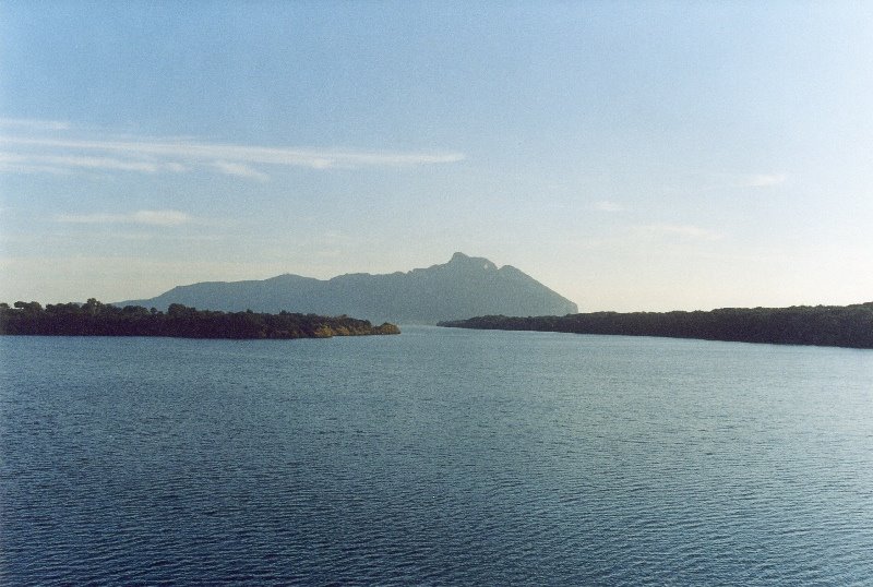 Veduta del Circeo dal Lago di Paola by lucabellincioni