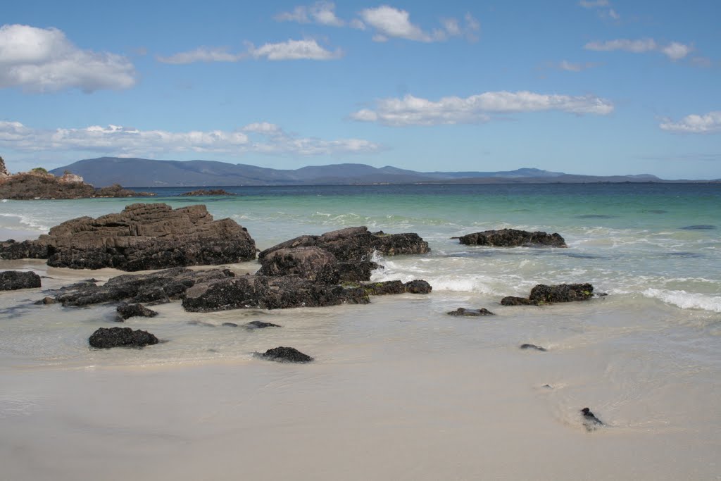 Roaring Beach, Dover, Tasmania by Theo V L