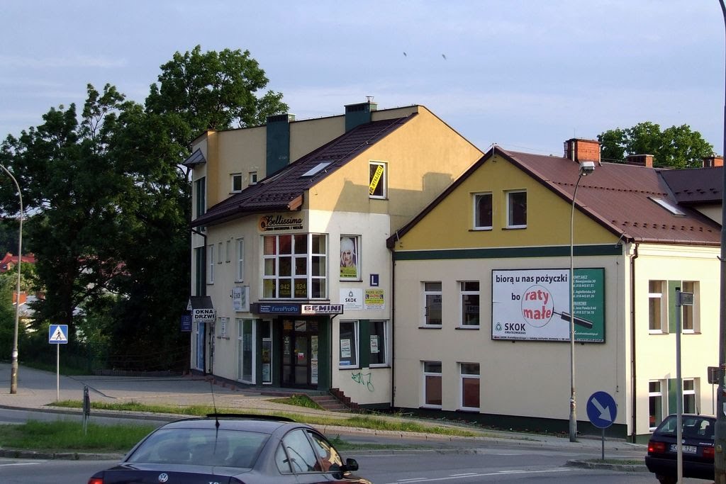 Skrzyżowanie ulic: J. Piłsudskiego, M. Kopernika i Jana Pawła II, Limanowa 4.06.2008 r. by Roman Szuszkiewicz