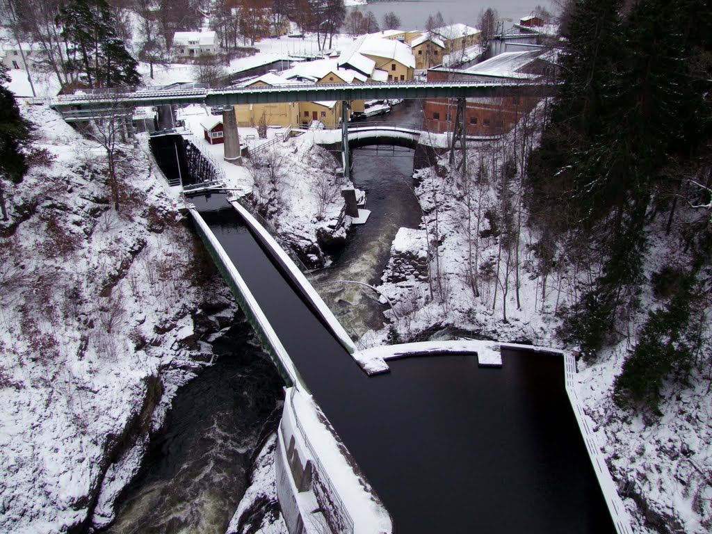 Håverud, the Aqueduct. 24 nov 2010. by Leif Fielstrup Guldbrandsen