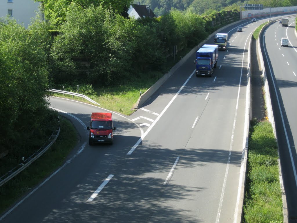 Essen - Autobahn 44 - Photo By W.Oliver.Santos © 2011 by Street Photo-NRW-by Wsan7